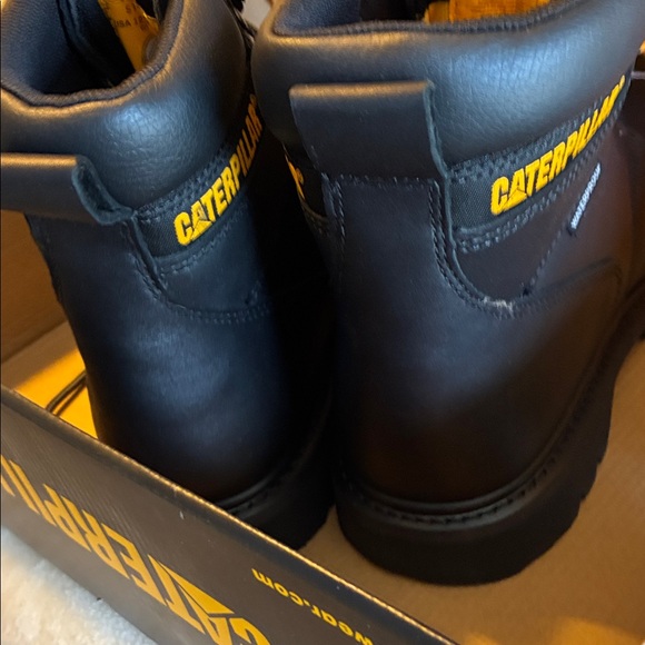 CAT Men’s Black Waterproof Steel Toe Work Boots - Picture 5 of 11